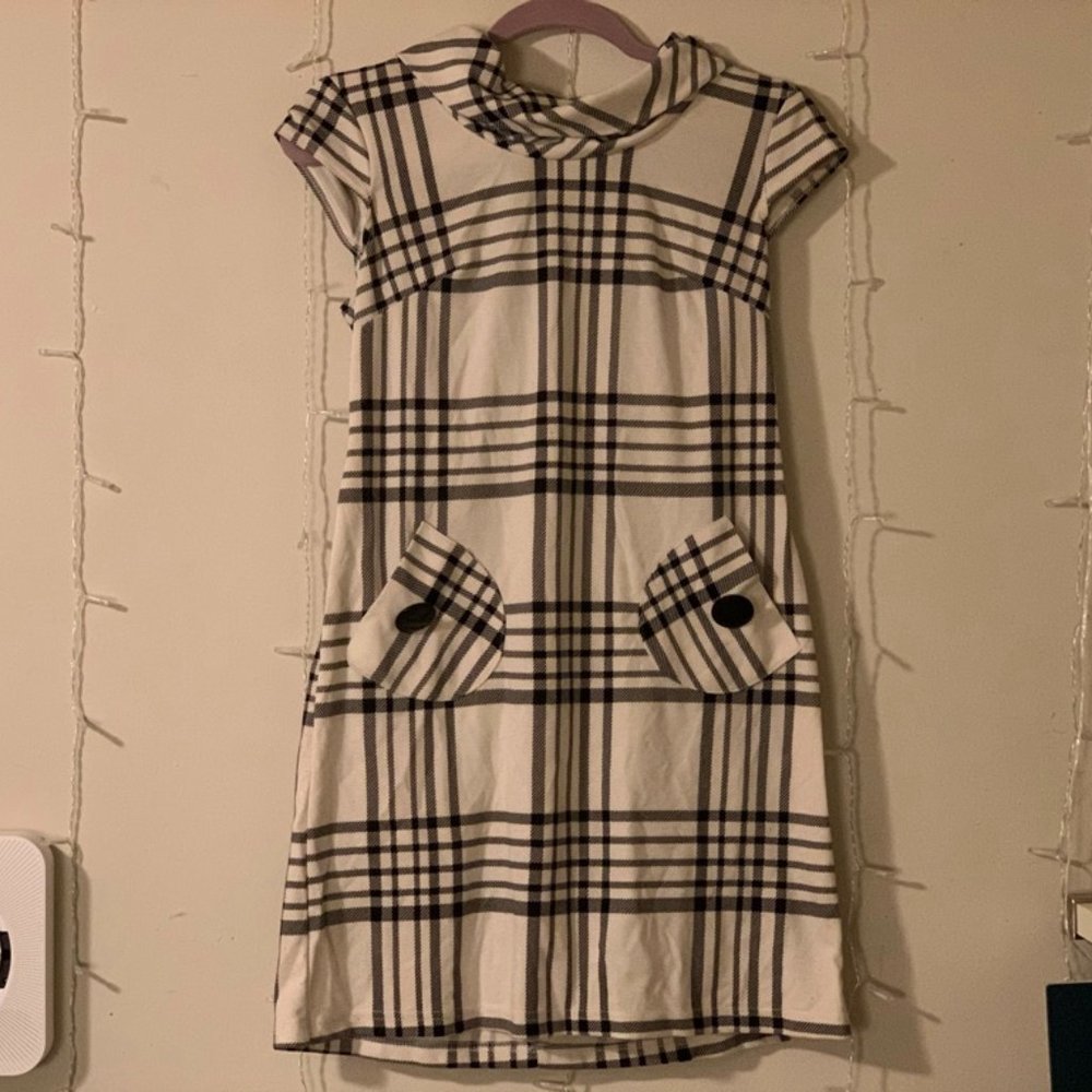 R&K | White Plaid Sleeveless Dress